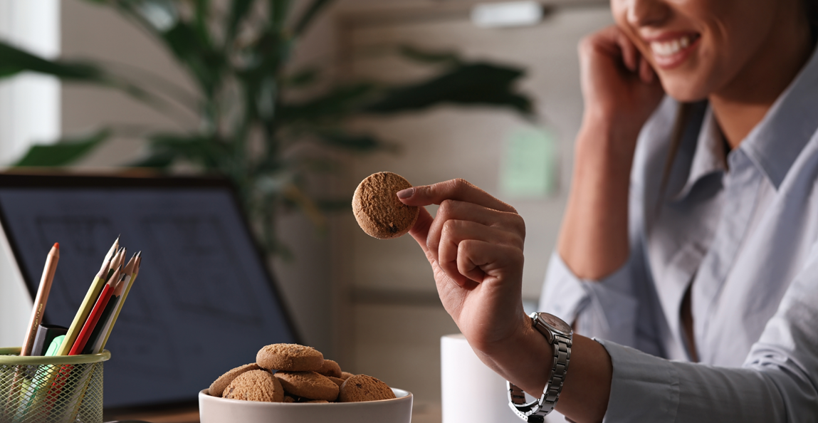 Iegādājies Lāči produktus un saņem Lāču svētku gardos cepumus (100g) dāvanā!
