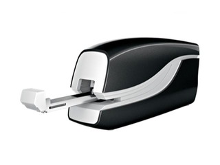 Skavotājs elektriskais Leitz WOW, darbināms ar baterijām, melns