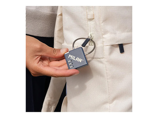 Atslēgu piekariņš ar kodu, zils, 6.5x6.8x0.9cm