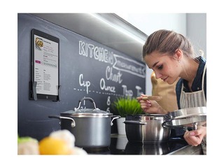 Tablet wall dock Durable, black, 2 pcs.