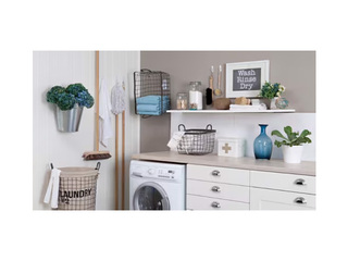 Command Jumbo Hook, plastic, adhesive, white