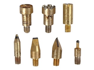 Iededzināšanas aparāts kokam, 7 uzgaļi