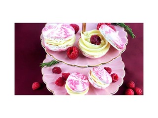 Macaroons Raspberry cheesecake, Sala, 6 pcs