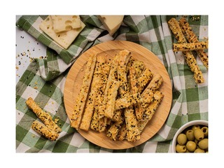 Cepumi Liepkalni, kliju standziņas ar sieru un melno sezamu, 100g