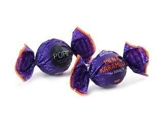Piena šokolādes trifeles Pure Chocolate ar karameļu kraukšķa pildījumu, 1kg