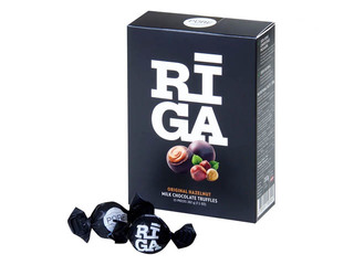 Piena šokolādes trifeles Pure Chocolate Rīga ar lazdu riekstu un cepumu krēma pildījumu, 202g