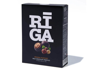 Piena šokolādes trifeles Pure Chocolate Rīga ar lazdu riekstu un cepumu krēma pildījumu, 202g