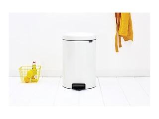 Мусорное ведро с педалью NewIcon, белое, 20л
