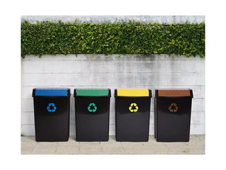 Atkritumu tvertne Tatay, melna ar zaļu vāku, 50l