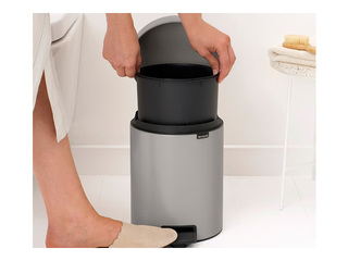 Мусорное ведро с педалью Brabantia, NewIcon, светло-серое, 5л