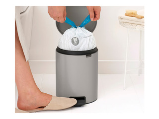 Pedaaliga prügikast Brabantia, NewIcon, helehall, 5l