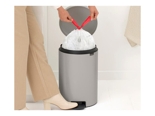 Atkritumu tvertne ar pedāli Brabantia, NewIcon, gaiši pelēka, 20l