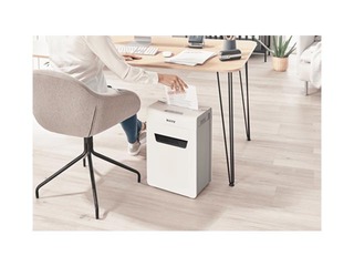 Dokumentu smalcinātājs Leitz IQ Protect Premium Paper Shredder 10X, P4 + DĀVANA! Pērc papīr