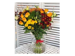 Flower bouquet with chrysanthemums, roses, lysanthems (diameter about 35cm)