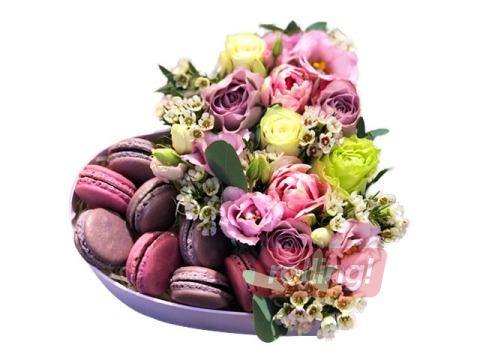 Flower arrangement Heart