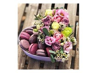 Flower arrangement Heart