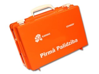 Pirmās palīdzības aptieciņa uzņēmumiem, plastmasas koferī ar sienas turētāju