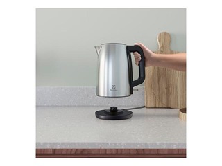 Electric kettle Electrolux Create 3, 1.7 l, 2200W, stainless steel